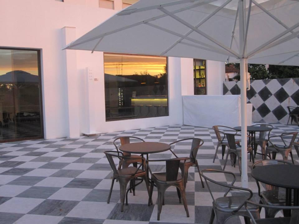 N1 Hostel Apartments And Suites 산타렘 외부 사진