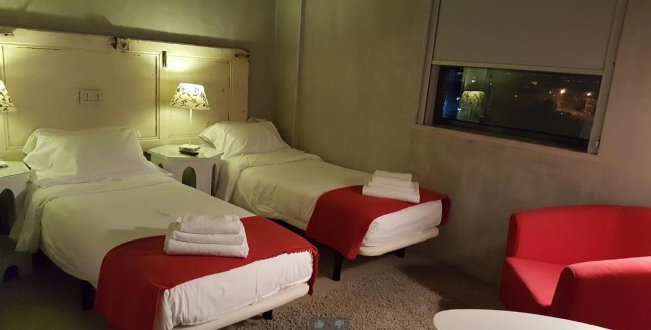 N1 Hostel Apartments And Suites 산타렘 외부 사진